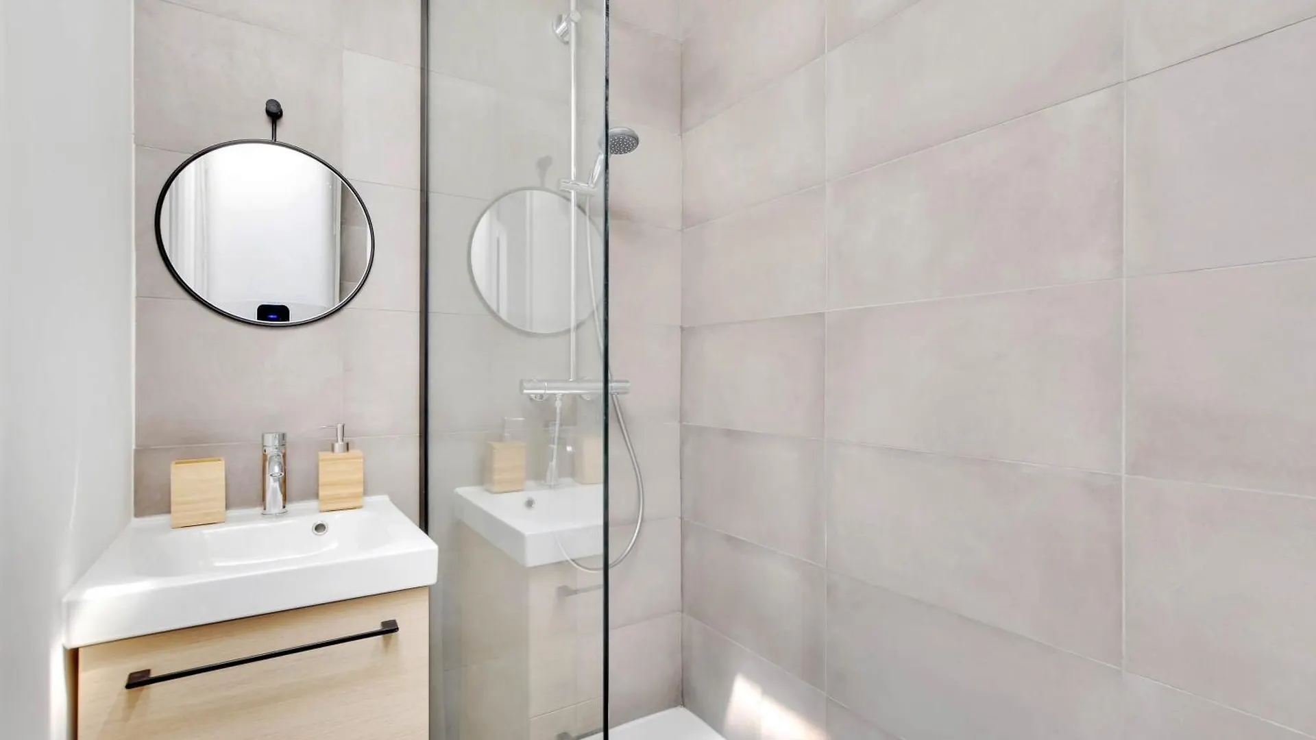 Apartamento Superb Bright Clichy Montmartre Paris